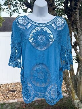 Entro Blue Crochet Lace Boho Top M Bell Sleeve